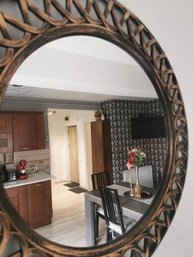 Apartament Kalinderu K2 บุชเตนี ภายนอก รูปภาพ