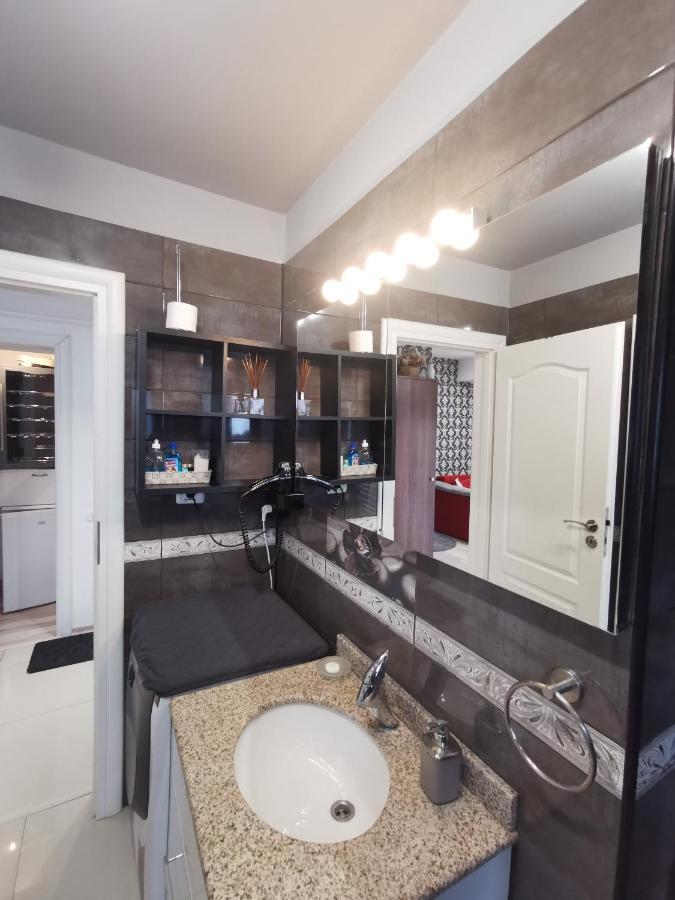 Apartament Kalinderu K2 บุชเตนี ภายนอก รูปภาพ