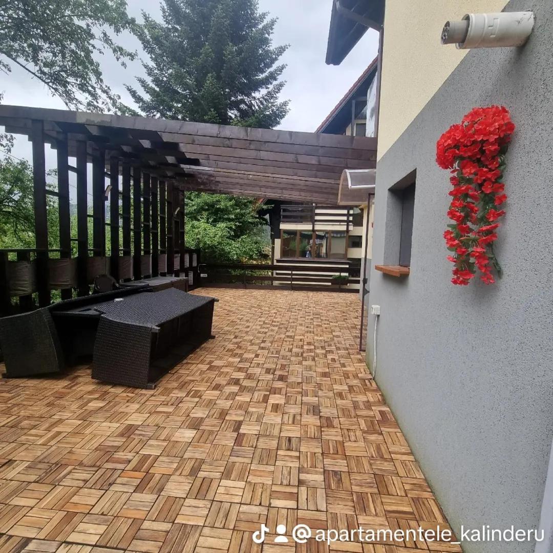 Apartament Kalinderu K2 บุชเตนี ภายนอก รูปภาพ