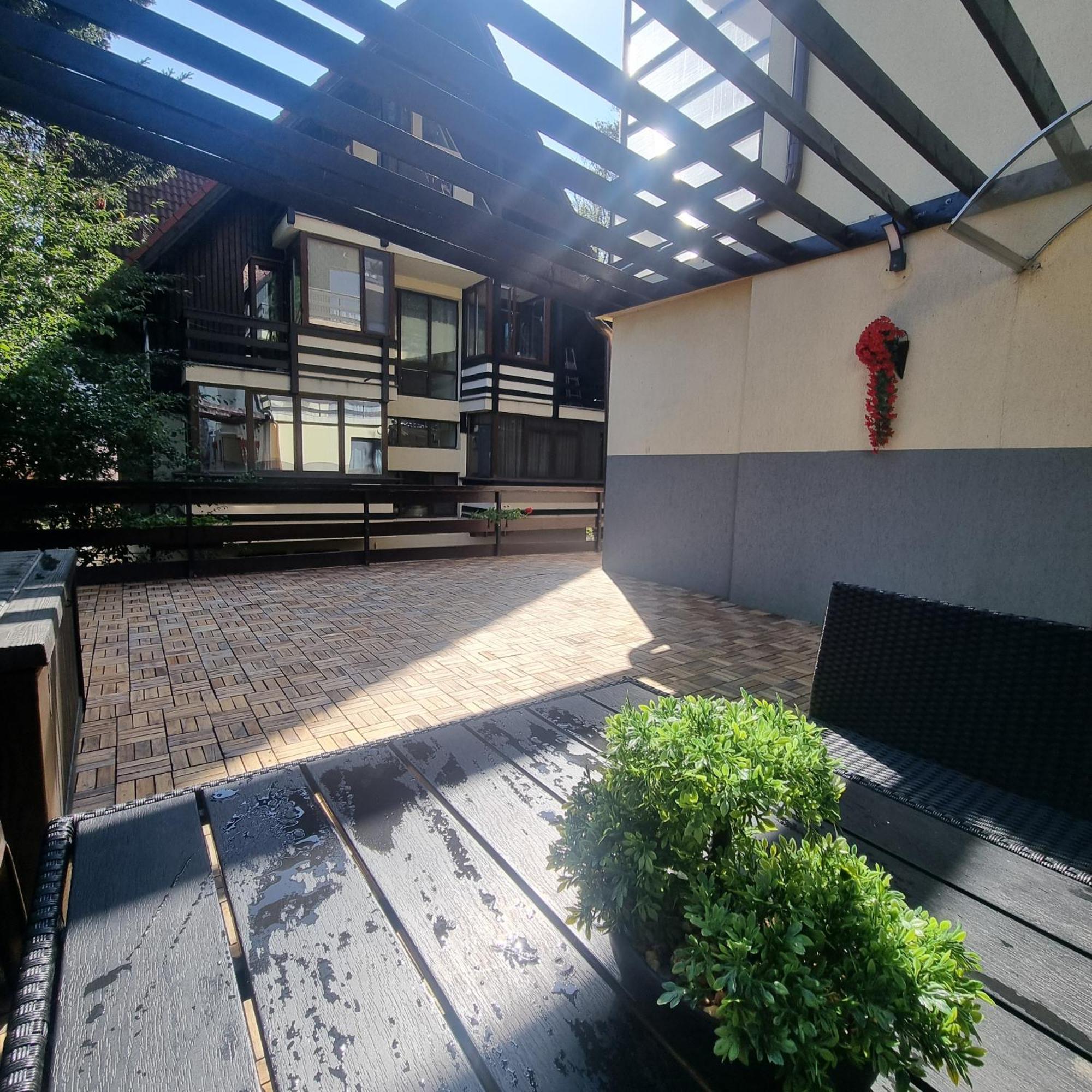 Apartament Kalinderu K2 บุชเตนี ภายนอก รูปภาพ